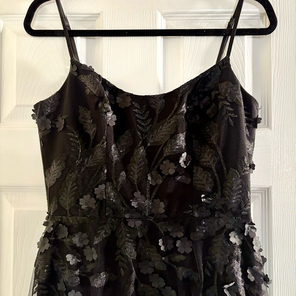 Dress the Population Black Floral Lace Cocktail Dress - Picture 3 of 5
